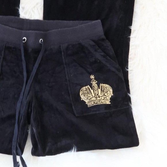 Juicy Couture Black Velour Pants with Gold Crown Logo – Size S - Picture 2 of 3